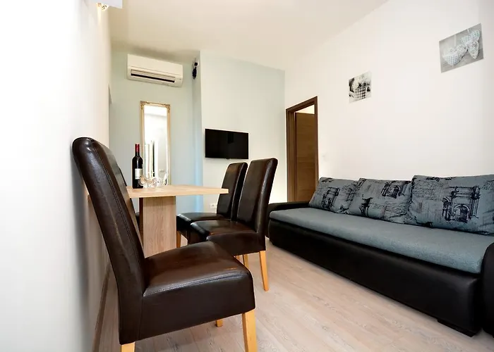 Apartman Clara Nin