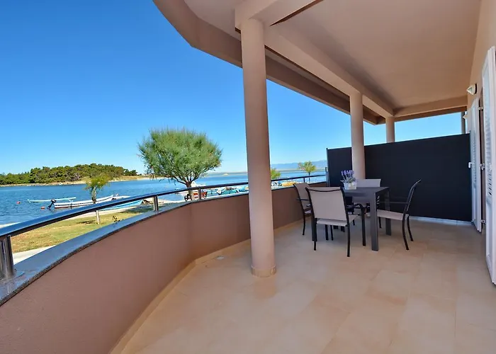 Appartamento Clara Nin